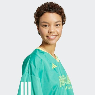 ADIDAS SPORTSWEAR Функциональная футболка 'HOUSE OF TIRO' в Зеленый