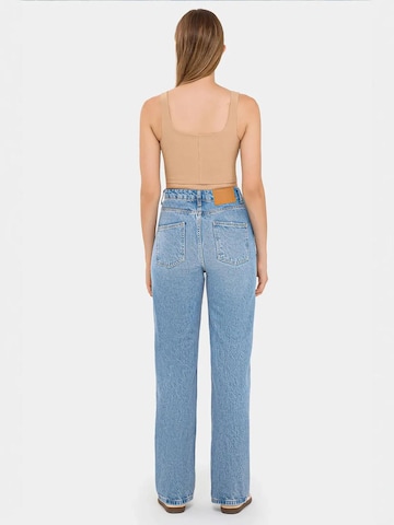 Hiccup - Top em bege