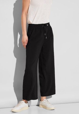 STREET ONE Loose fit Pants 'Emee' in Black