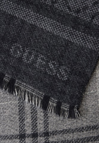 GUESS Scarf 'MILANO' in Black