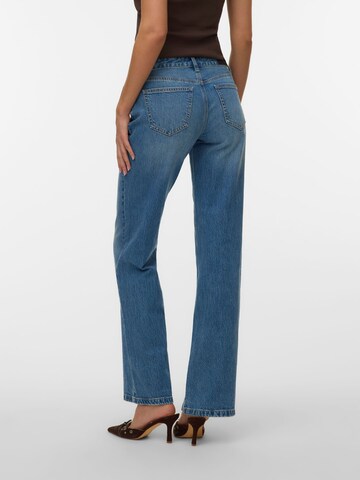 VERO MODA Flared Jeans 'VMAsta' i blå