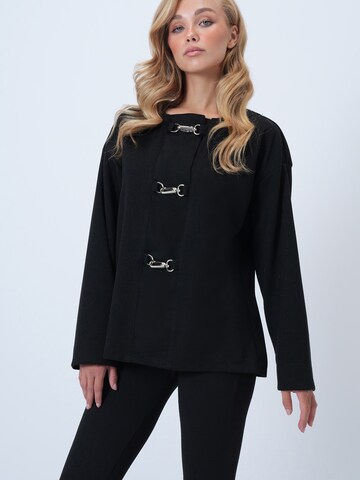 Trend Alaçatı Stili Pusero värissä musta