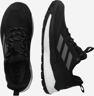 ADIDAS TERREX Ulkoilukengät 'Free Hiker 2.0' värissä musta