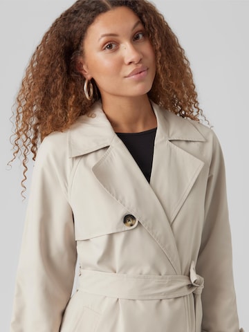 VERO MODA Between-Seasons Coat 'Tessa' in Beige