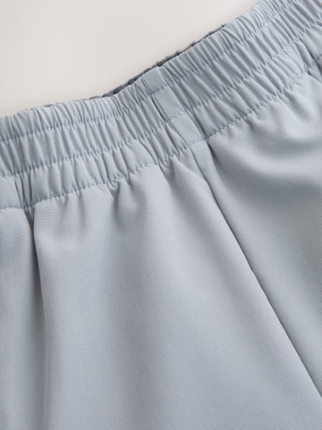 Next Regular Urheiluhousut värissä harmaa