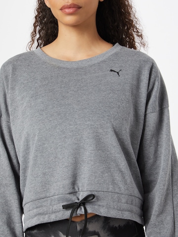 PUMA Sportsweatshirt in Grau