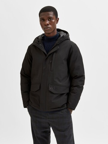 SELECTED HOMME Winter Jacket 'Piet' in Black: front