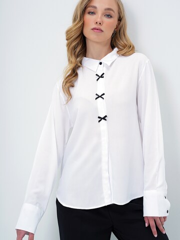 Camicia da donna di Trend Alaçatı Stili in bianco: frontale