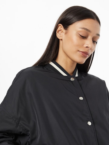 Urban Classics Between-Season Jacket in Black