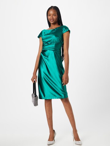 LUXUAR Φόρεμα κοκτέιλ σε πράσινο