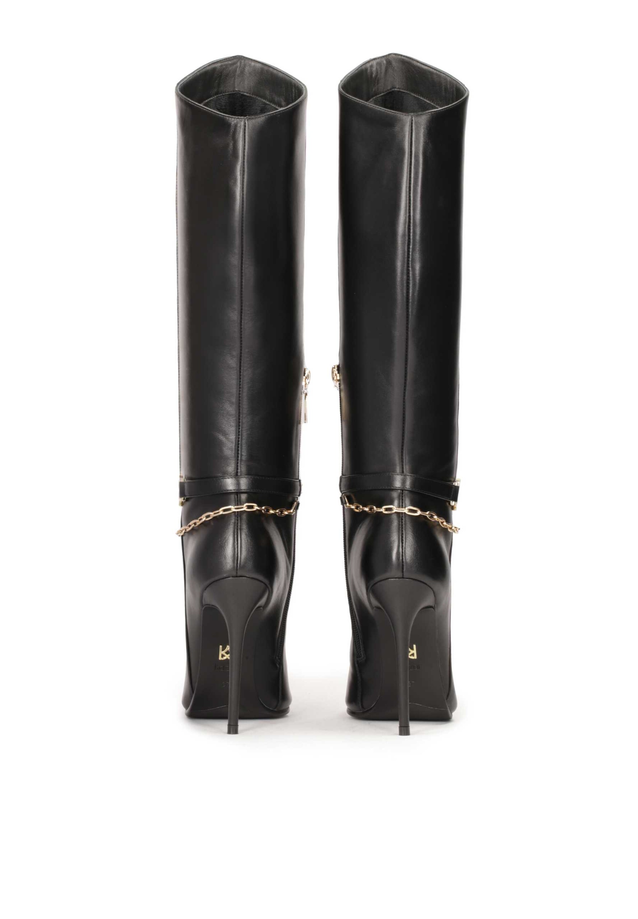 Kazar Ботуши в черно