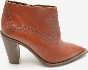 BOSS Black Dress Boots in 39 in Brown: front