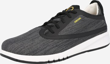 GEOX Sneakers laag 'Aerantis' in Zwart: voorkant