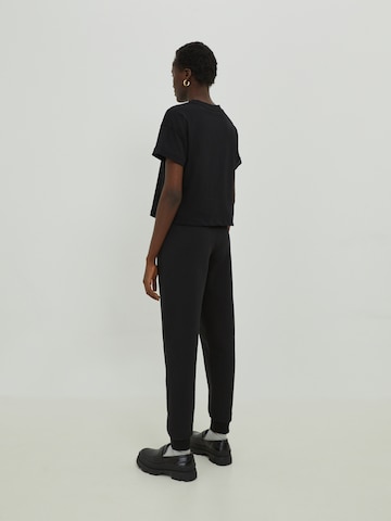 EDITED - Tapered Pantalón 'Riley' en negro