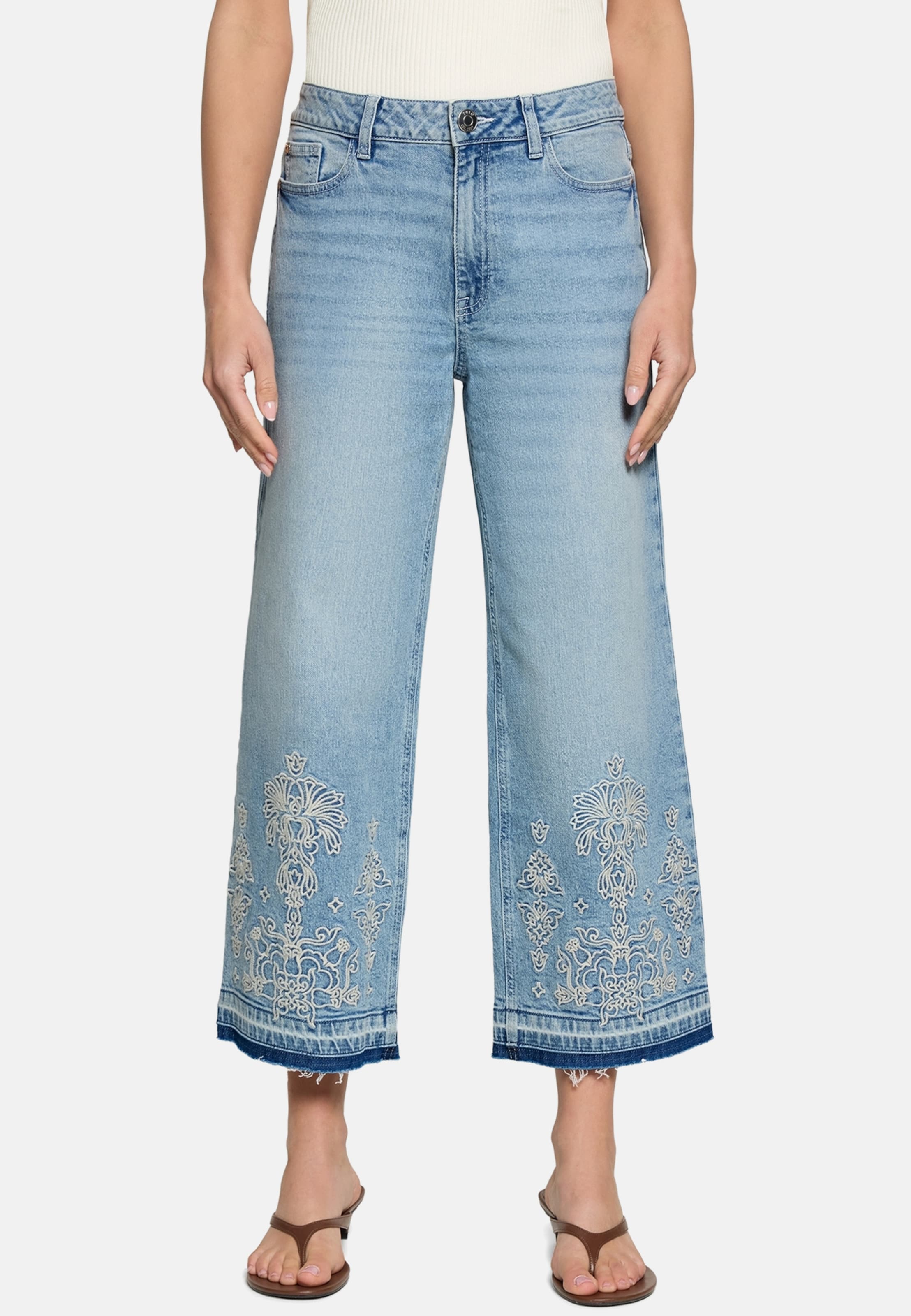 Skinny Jeans di zero in blu