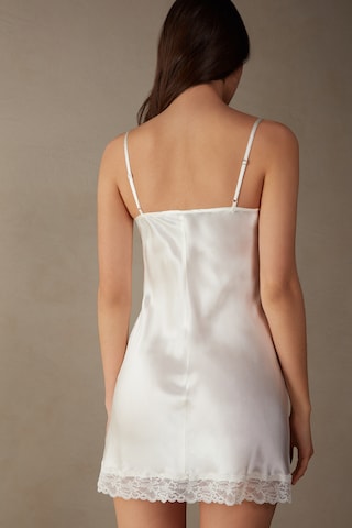 INTIMISSIMI Negligee in White