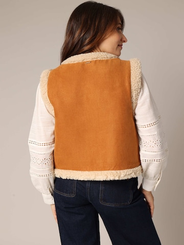 Gilet 'LARINA' Deeluxe en beige