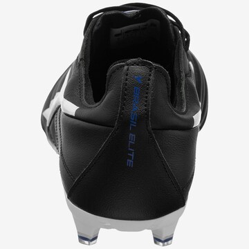Chaussure de foot Diadora en noir