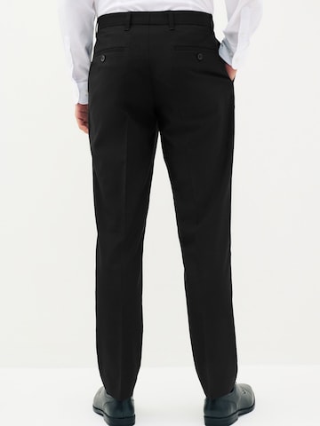 Next Regularen Hlače na rob | črna barva