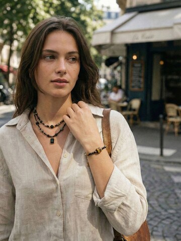 Nemomatheo Necklace 'Monolith – Statement-Steinanhänger' in Black: front
