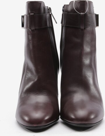 Dior Dress Boots in 40 in Brown