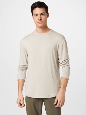Reebok Performance Shirt in Grey: front