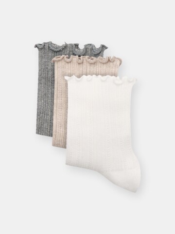 Pull&Bear Socken in Beige