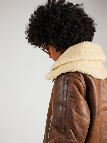 TOPSHOP Jacke in Braun