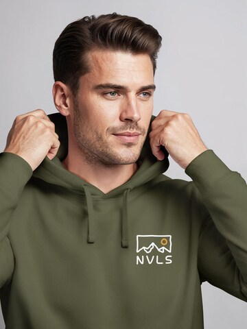 Neverless Sweatshirt 'Mountain Badge' in Green