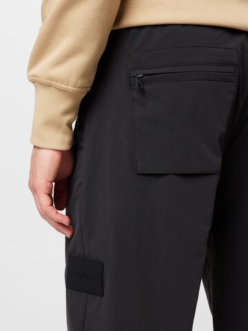 regular Pantaloni di Calvin Klein Jeans in nero