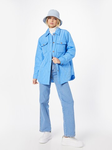 PIECES Between-season jacket 'Taylor' in Blue