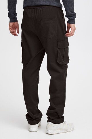 !Solid Regular Cargohose 'Gint' in Schwarz