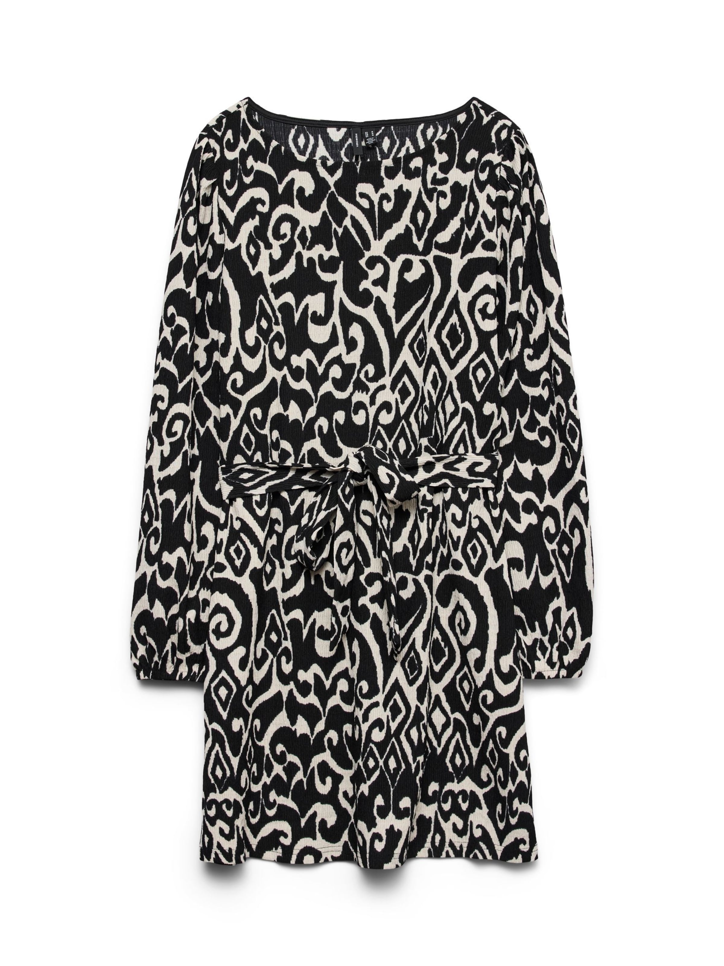 Vero Moda Curve Dress 'FRIGA' in Black: front