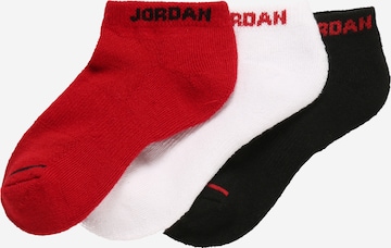 Jordan Sokid, värv segavärvid: eest vaates