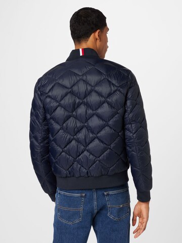 Veste mi-saison TOMMY HILFIGER en bleu