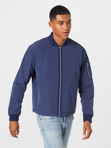 Veste mi-saison Nike Sportswear en bleu : devant