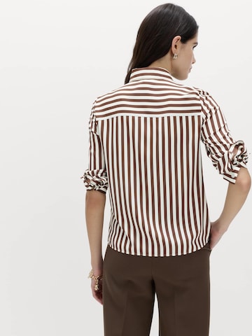 Camicia da donna di Marks & Spencer in marrone