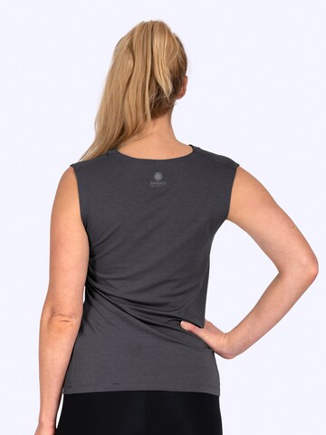 Magadi Sports Top 'Eva' in Grey