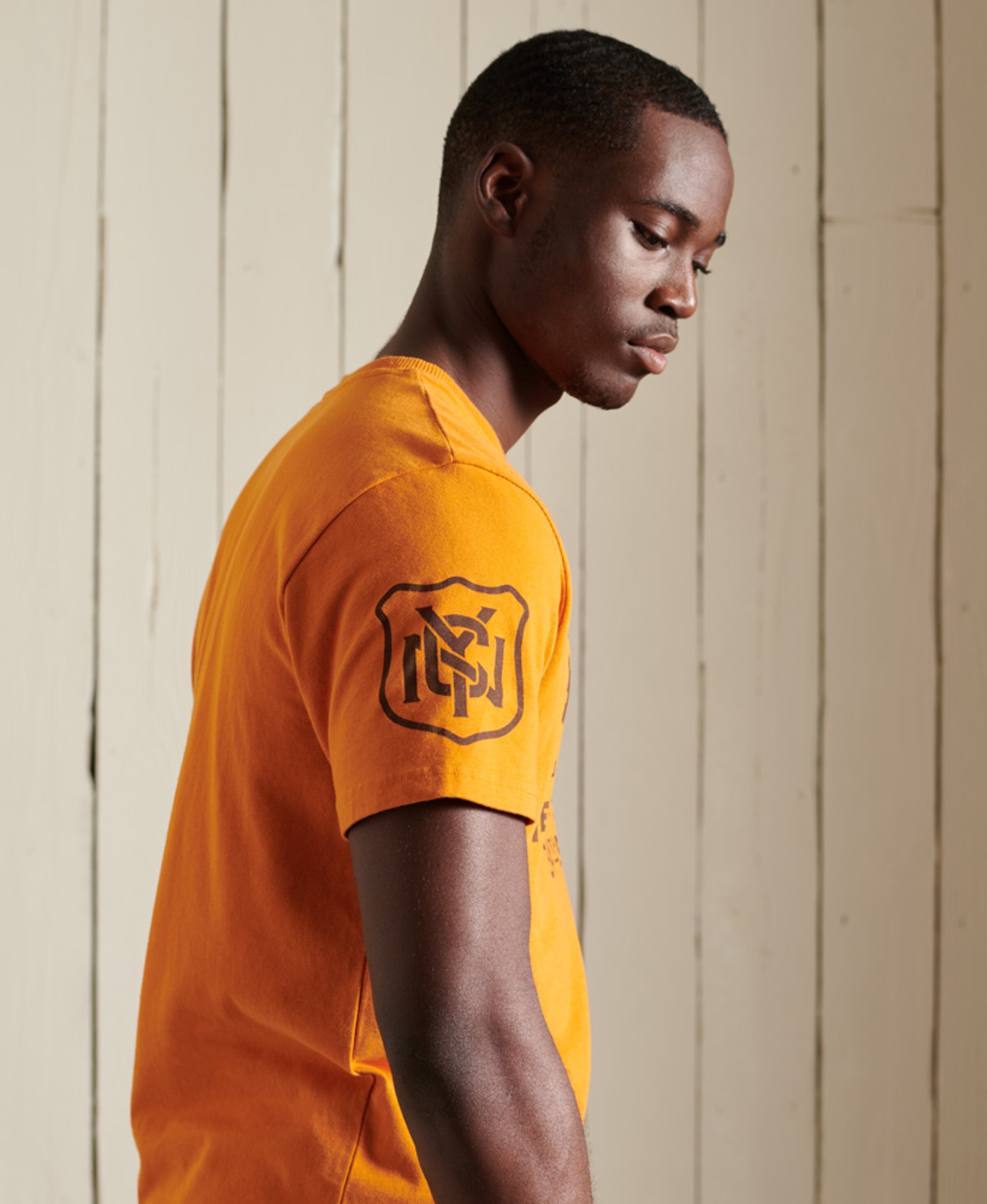 Männer Shirts Superdry T-Shirt 'Workwear' in Orange - OU42757 Männer Shirts Superdry T-Shirt 'Workwear' in Orange - OU42757