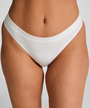 String Hunkemöller en blanc