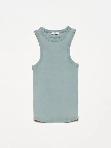 Top di Dilvin in verde: frontale