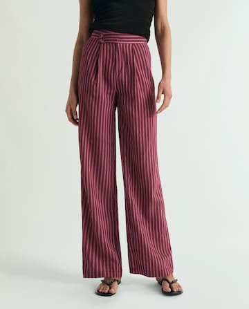 regular Pantaloni di Scalpers in rosso