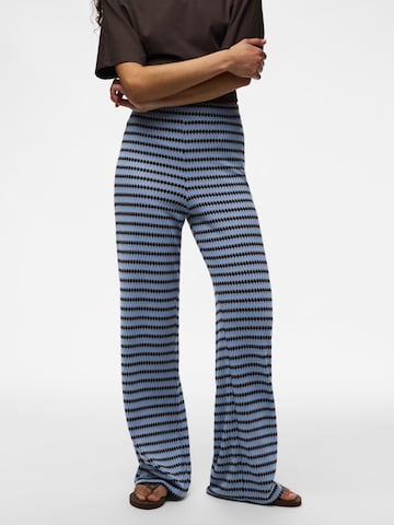 Wide Leg Pantalon 'PCJeya' PIECES en bleu : devant