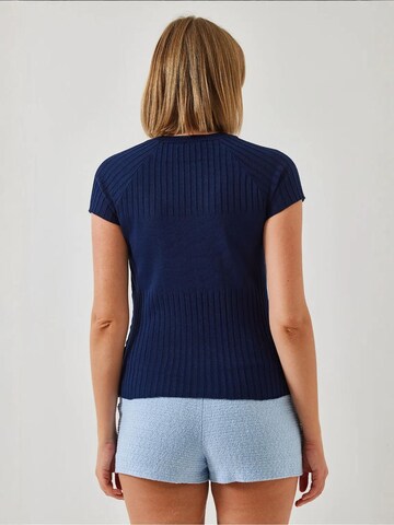 Pullover di Bianco Lucci in blu