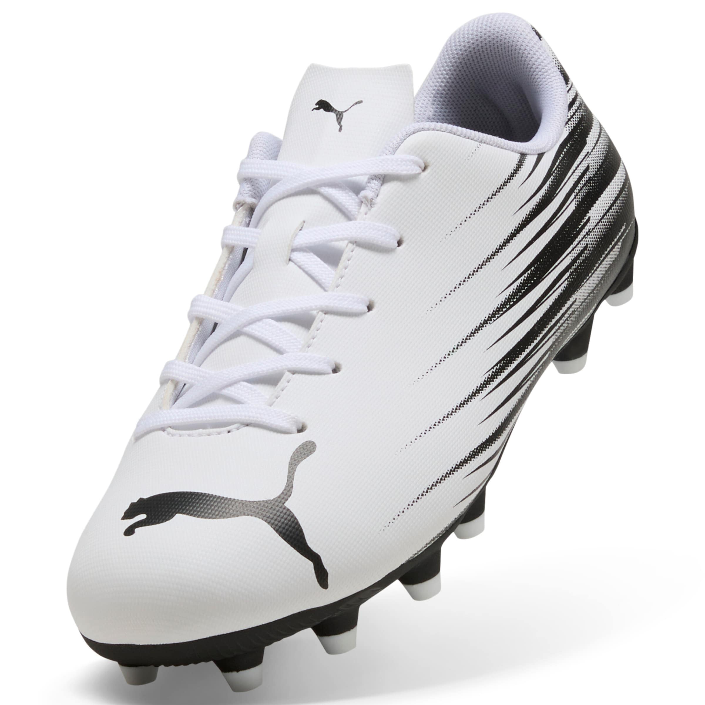 PUMA Athletic Shoes in White: front