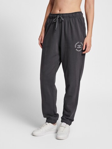 Hummel Tapered Sportbroek in Zwart