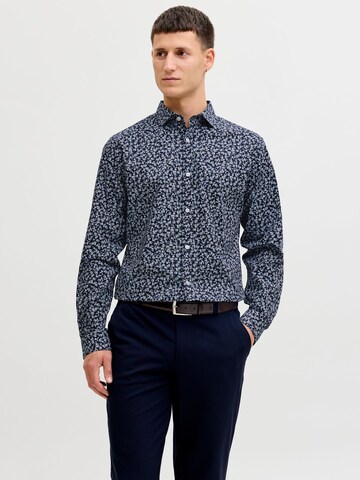 JACK & JONES - Ajuste regular Camisa en azul: frente