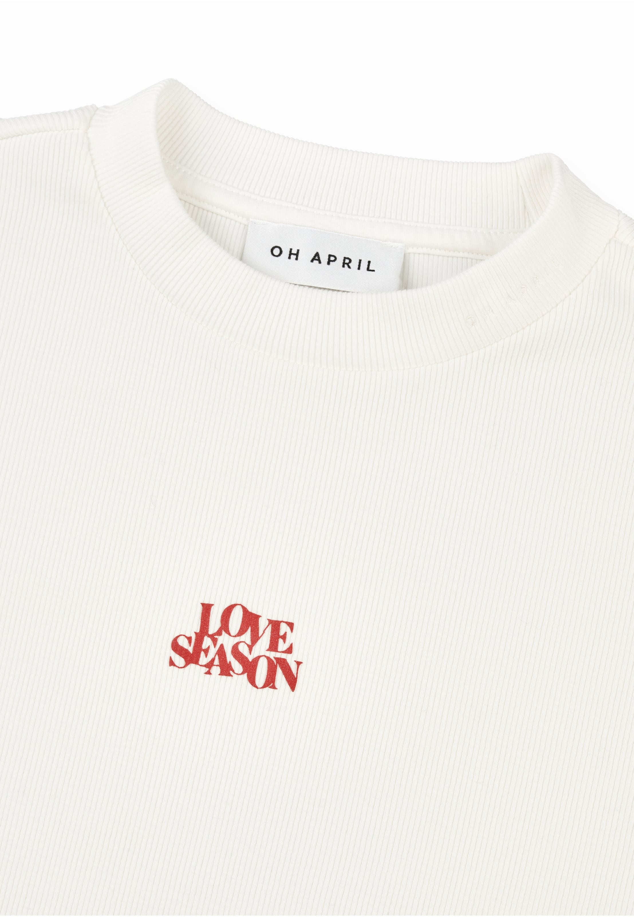 Maglietta 'Love Season' di OH APRIL in bianco