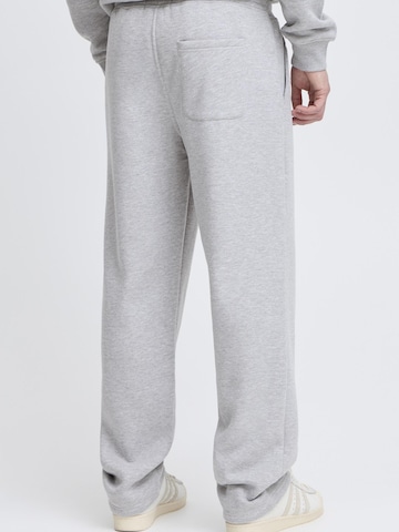 BLEND - Loosefit Calças 'BHJURIS' em cinzento