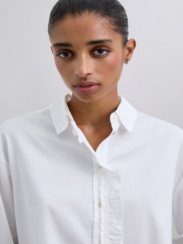 Scalpers Scjoyruffle Shirt ' ' in Weiß